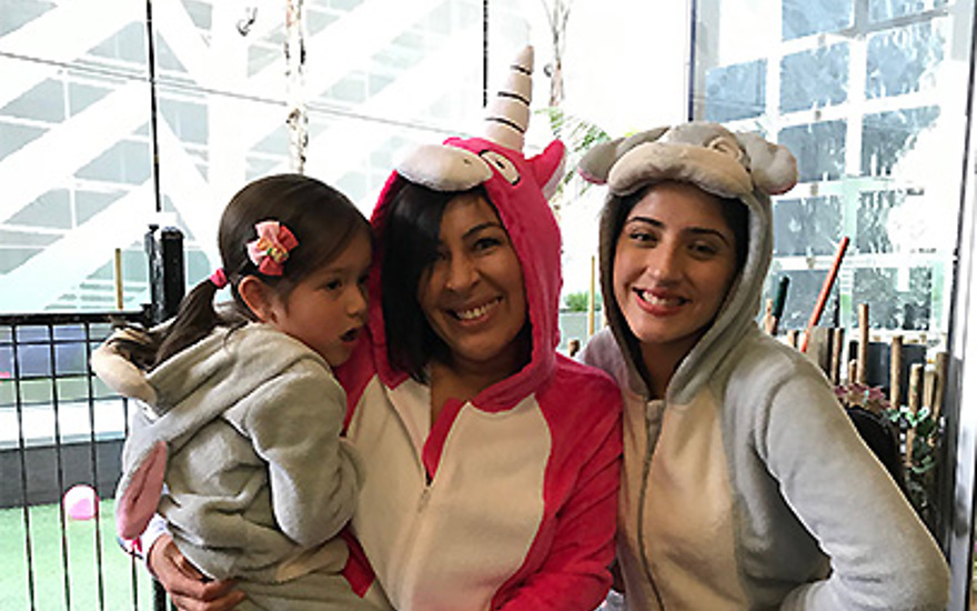pj-party-03.jpg