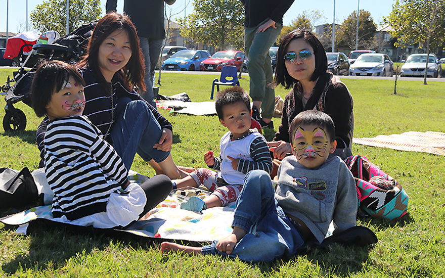 family-picnic-04.jpg